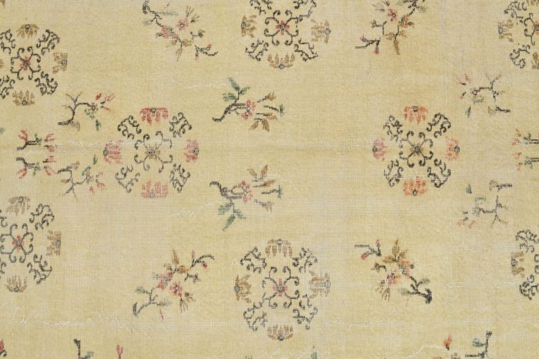 Beige Vintage Area Rug