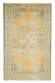 Oriental Vintage Area Rug - Thumbnail