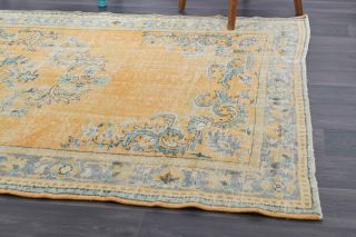 Oriental Vintage Area Rug - Thumbnail