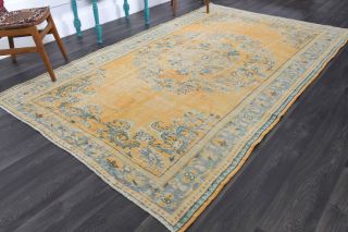 Oriental Anatolian Vintage Area Rug - Thumbnail