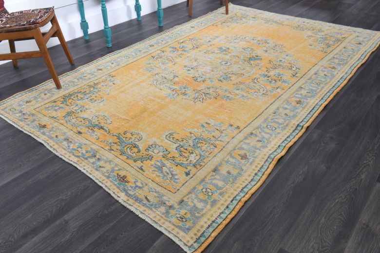 Oriental Anatolian Vintage Area Rug