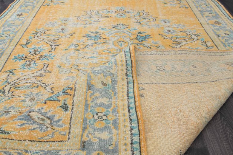 Oriental Anatolian Vintage Area Rug