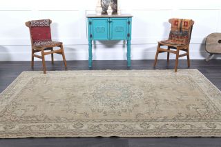 Mid 20th Century Antique Wool Rug - Thumbnail