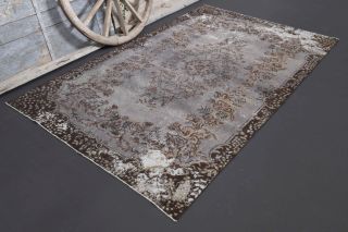 6x9 Vintage Gray Anatolian Rug - Thumbnail
