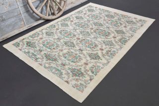 Allover Floral Vintage Rug - Thumbnail