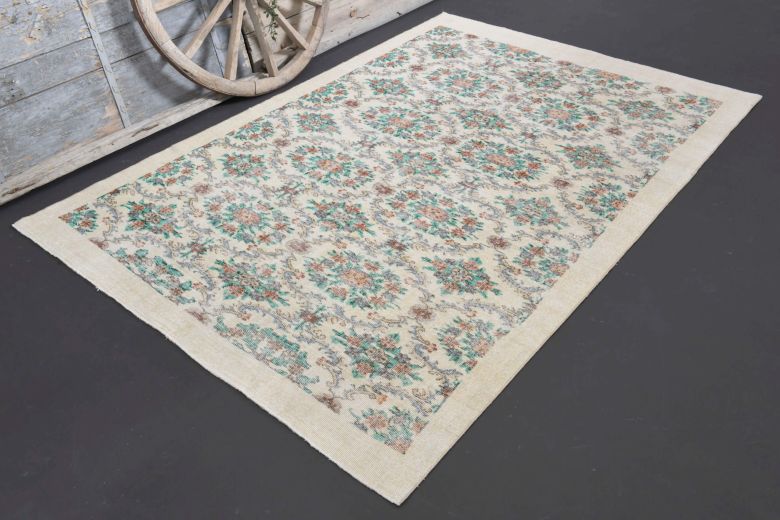 Allover Floral Vintage Rug