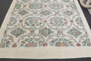 Allover Floral Vintage Rug - Thumbnail