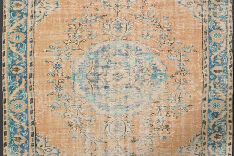 6x9 Vintage Area Anatolian Rug