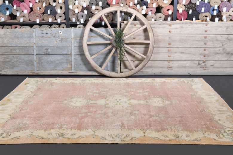 Vintage Oriental Area Anatolian Rug