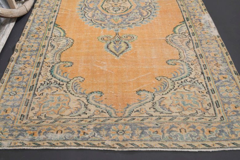 6x10 Vintage Oriental Area Anatolian Rug