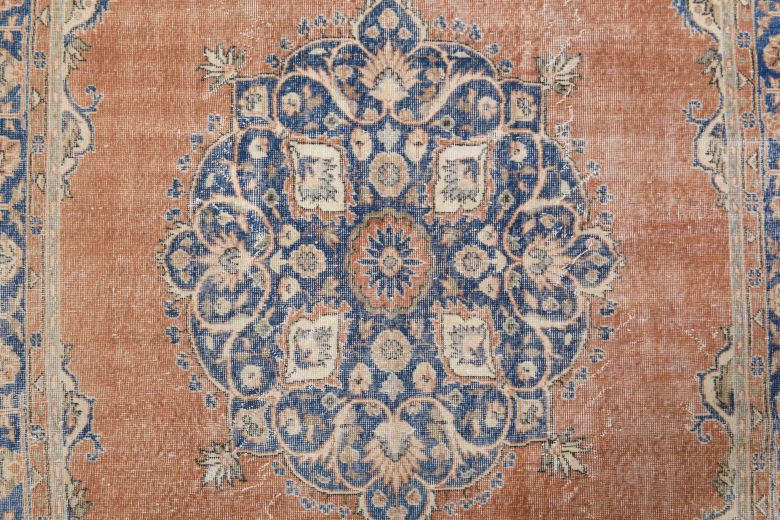 Vintage Medallion Anatolian Oriental Rug