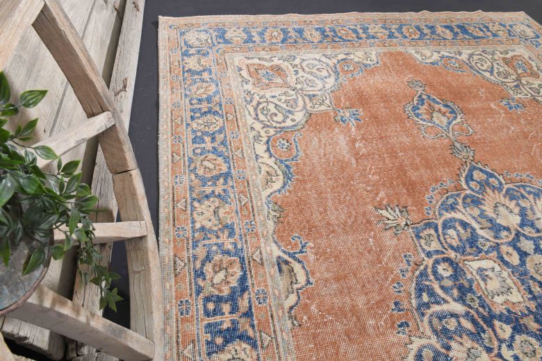 Vintage Medallion Anatolian Oriental Rug