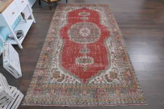 1960s- Red Colored - Medallion - Vintage Rug - Thumbnail