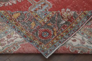 1960s- Red Colored - Medallion - Vintage Rug - Thumbnail