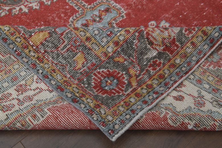 1960s- Red Colored - Medallion - Vintage Rug