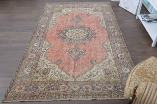 Vintage Oriental Area Rug - Thumbnail