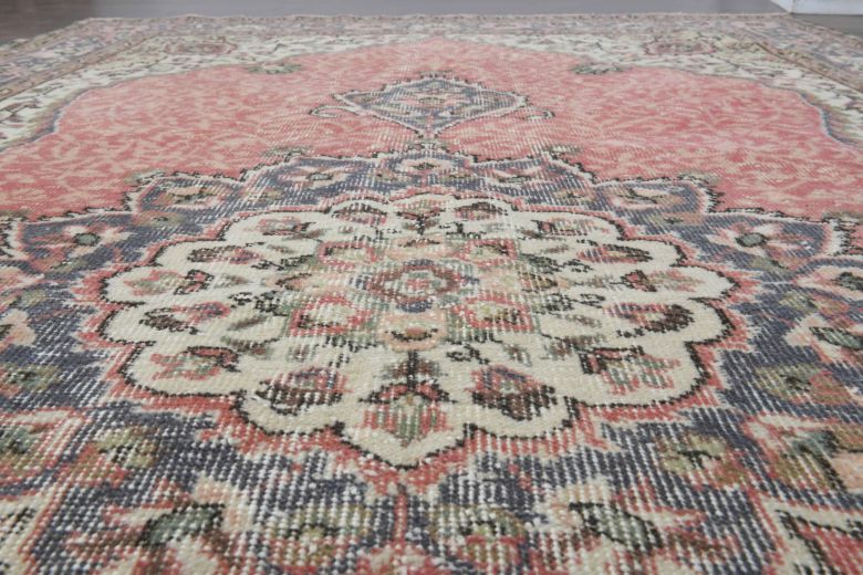 Vintage Oriental Area Rug