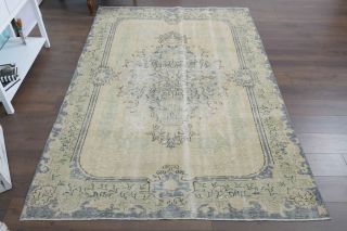 Vintage Oriental Area Rug - Thumbnail