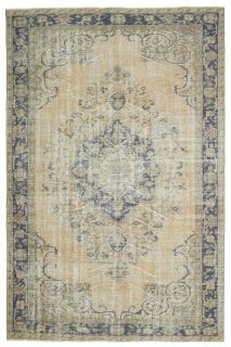 6x9 Vintage Area Rug - Thumbnail