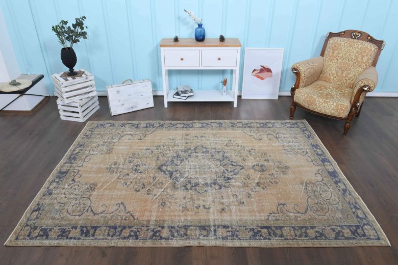 6x9 Vintage Area Anatolian Rug
