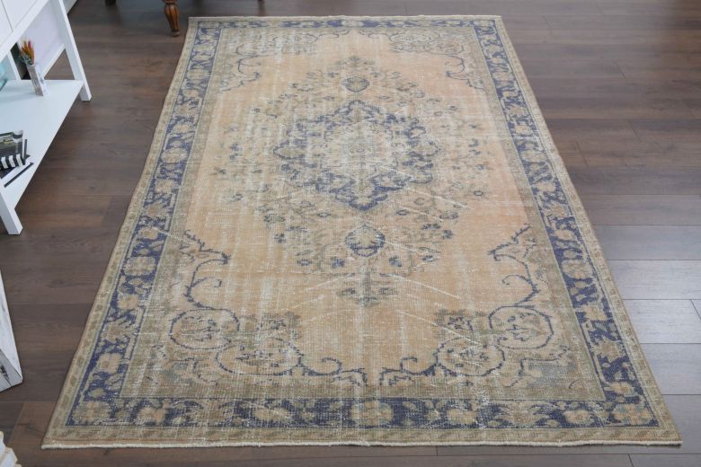 6x9 Vintage Area Anatolian Rug