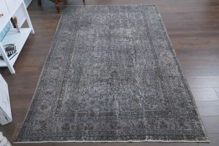 Vintage Gray Floral Rug - Thumbnail