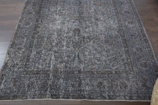 Vintage Gray Floral Rug - Thumbnail