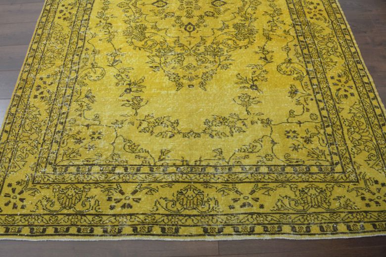 Yellow Vintage Area Rug