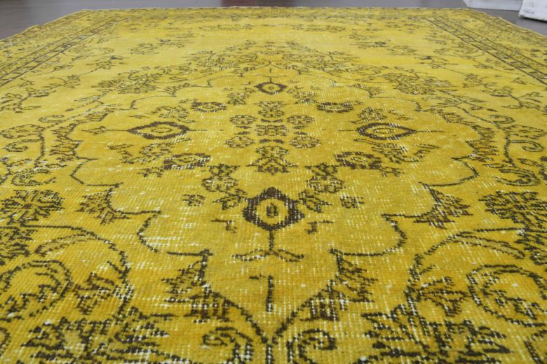 Yellow Vintage Area Rug