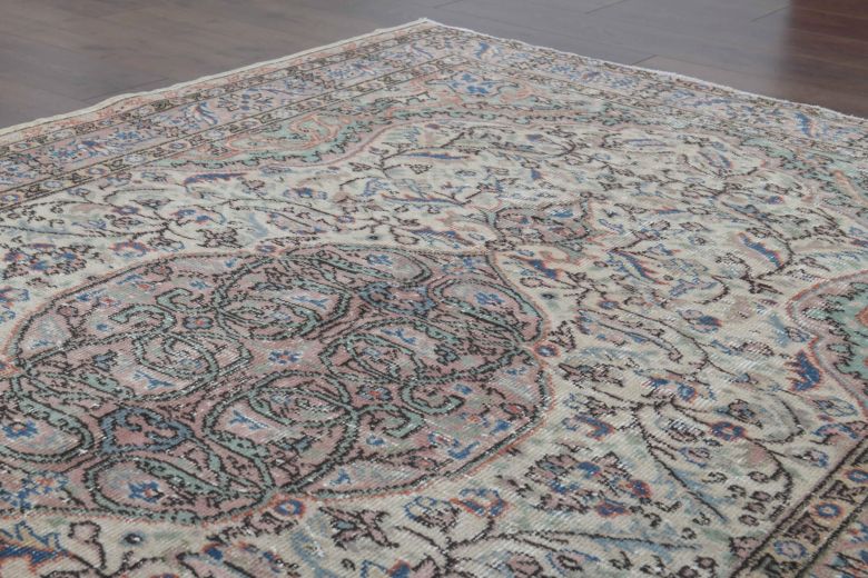 Eastern Anatolian Carpet - 1960s -