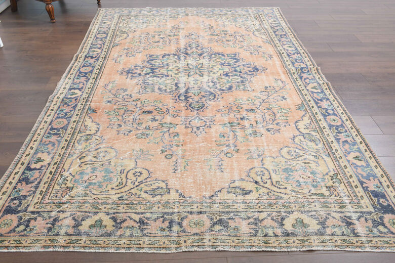 Vintage Oriental Area Rug