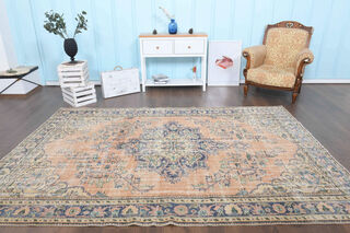 Vintage Oriental Area Rug - Thumbnail