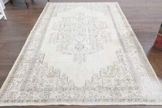 Vintage Anatolian Oriental Area Rug - Thumbnail