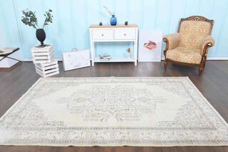 Vintage Anatolian Oriental Area Rug - Thumbnail