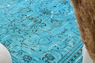 Vintage Blue Area Rug - Thumbnail