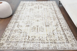 Cream Vintage Area Rug - Thumbnail