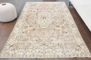 Champagne Pink - Vintage Floral Area Rug - Thumbnail