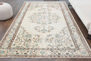 Linen Colored - Vintage Area Rug - Thumbnail