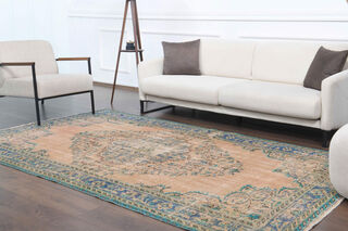 Vintage Turkish Anatolian Area Rug - Thumbnail