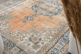 7x10 ft - Vintage Oriental Area Rug - Thumbnail