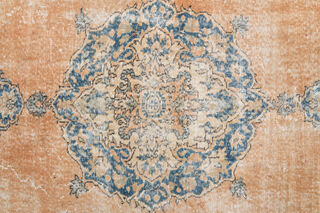 7x10 ft - Vintage Oriental Area Rug - Thumbnail