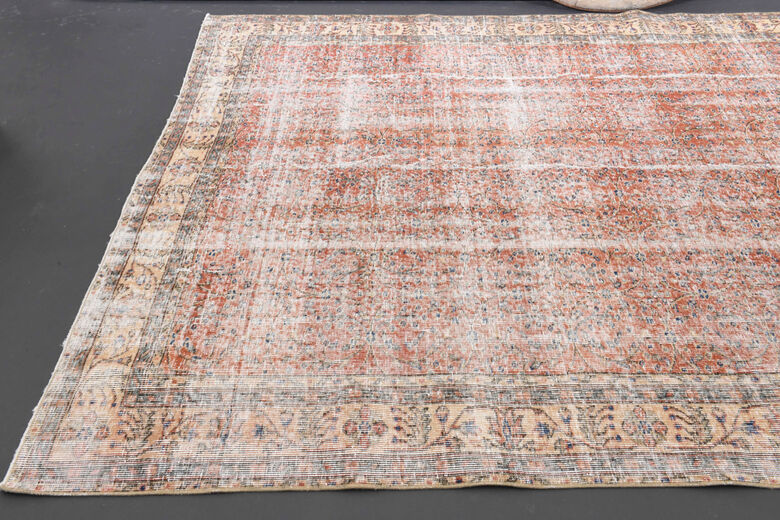 1950s - Antique Floral Area Rug