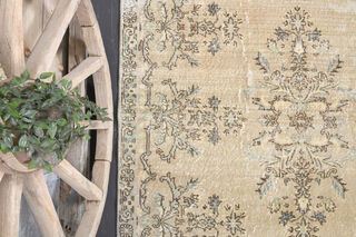 Turkish Vintage Oriental Rug - Thumbnail