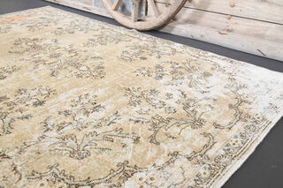 Turkish Vintage Anatolian Oriental Rug - Thumbnail