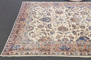 Turkish Vintage Area Rug - Thumbnail