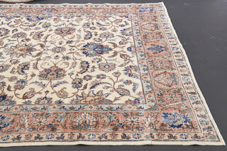 Turkish Vintage Area Rug - Thumbnail