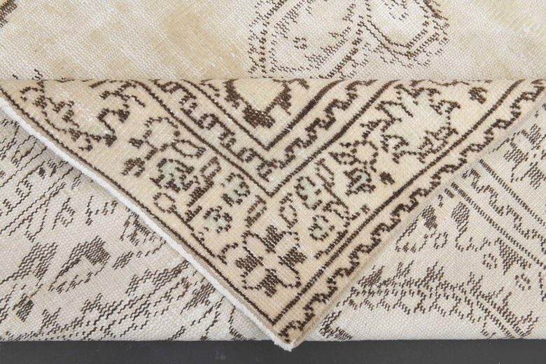 Vintage Oriental Area Anatolian Rug