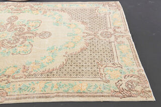 Oriental Vintage Area Rug - Thumbnail