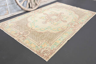 Oriental Vintage Anatolian Area Rug - Thumbnail