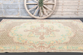 Oriental Vintage Anatolian Area Rug - Thumbnail